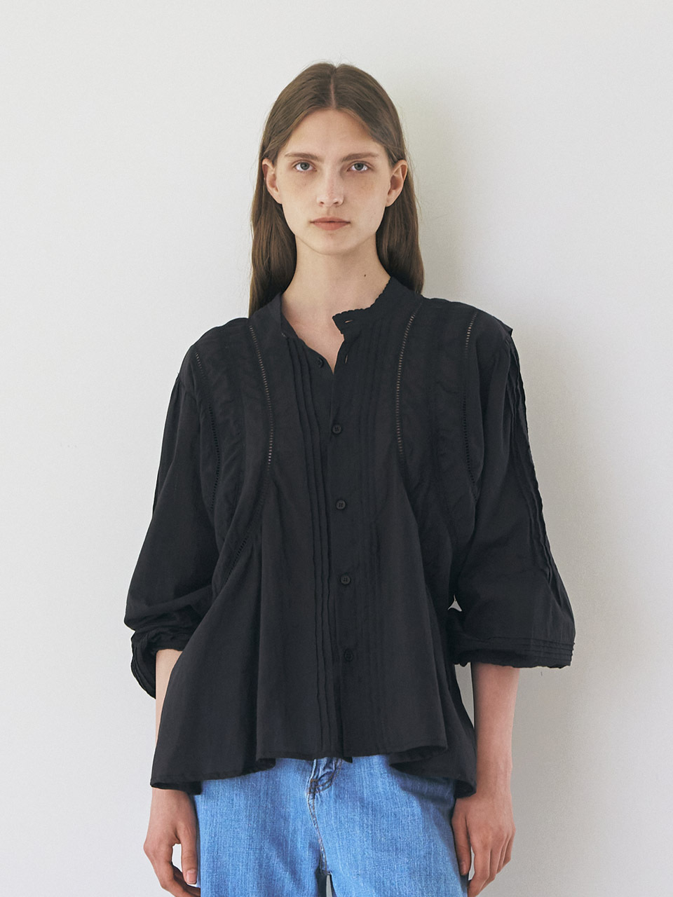 OVEOF Pintuck Blouse (Black)