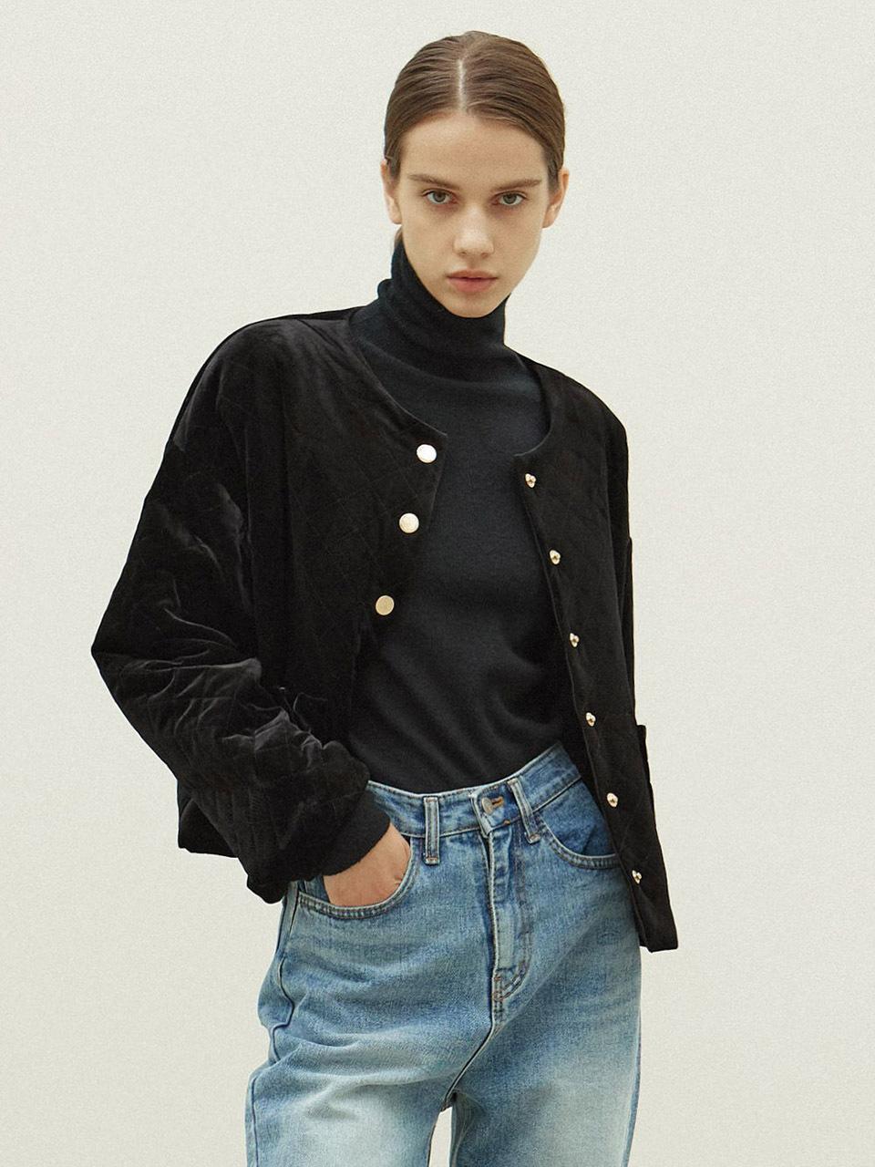 OVEOF Velvet Quilted Loose Fit Cropped Jacket [Black]