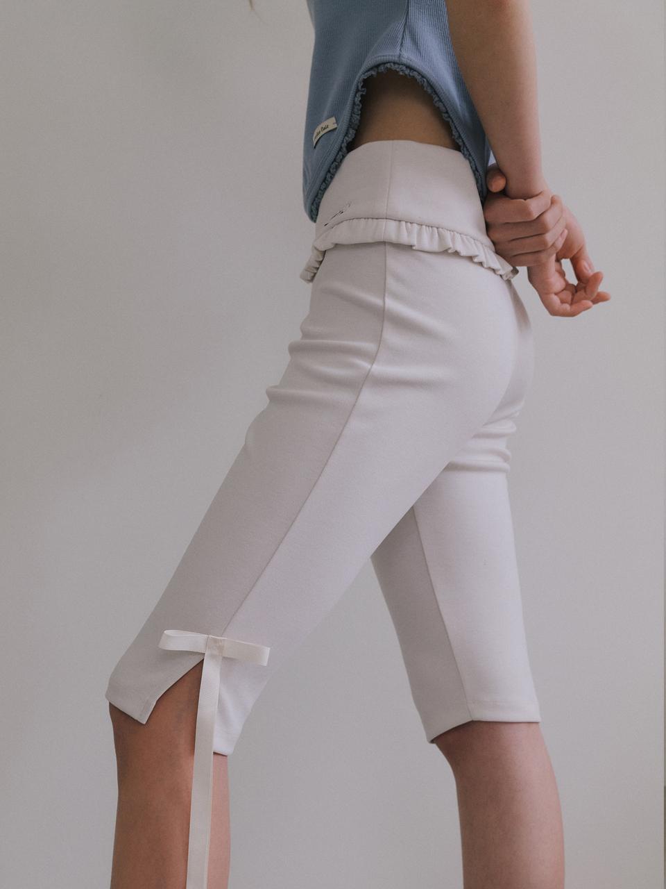 overdueflair Frill Detachable Ribbon Biker Shorts [Beige]