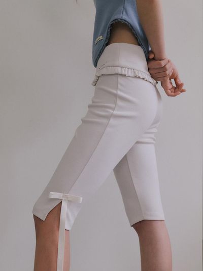 overdueflair Frill Detachable Ribbon Biker Shorts [Beige]