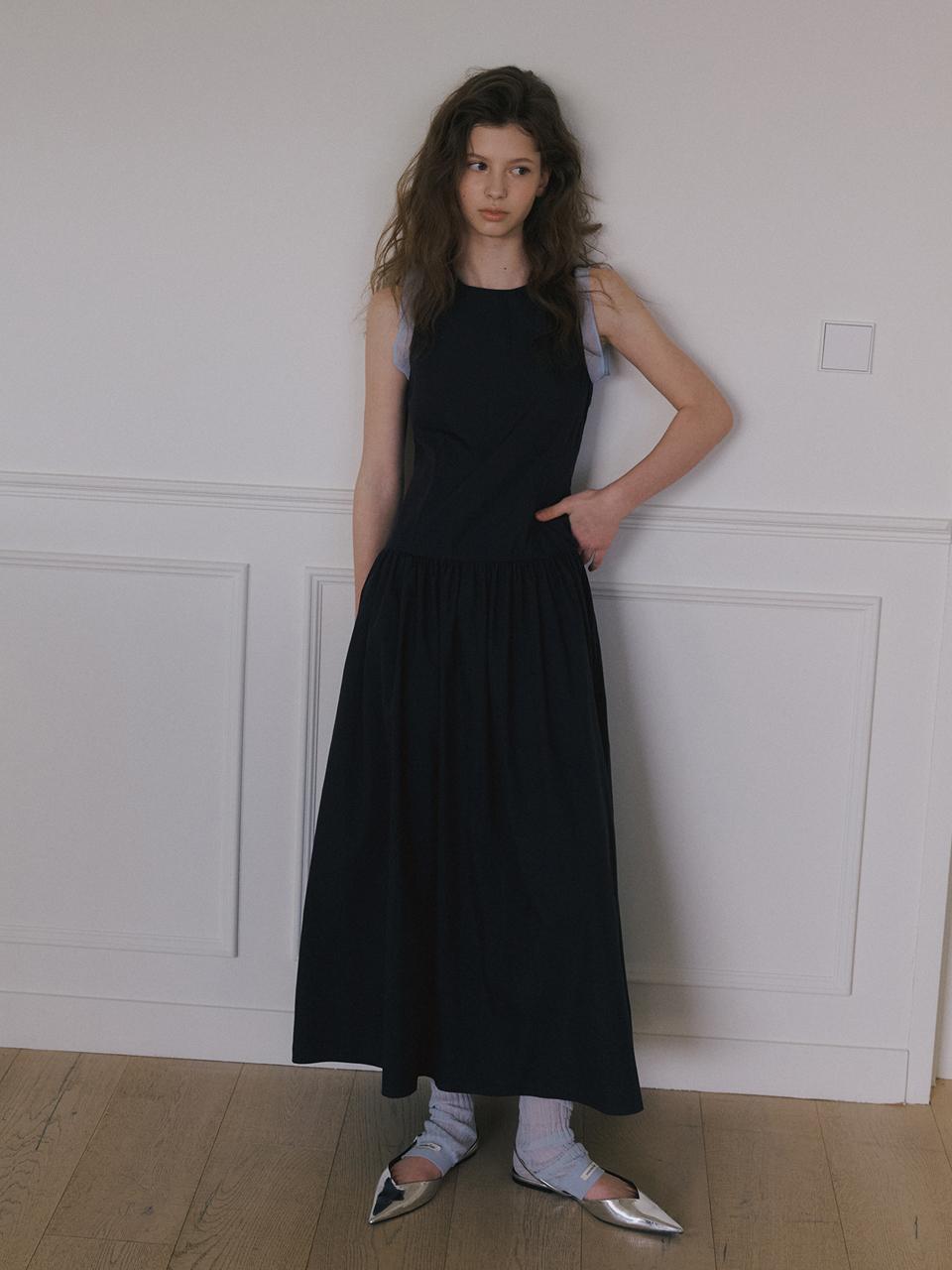 overdueflair Low Waist Halter Shirred Maxi Dress [Navy/Light Blue]