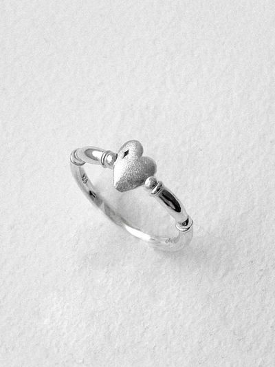 OVERGREY Sterling Silver Asymmetrical Heart Ring