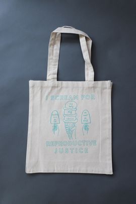 Overseasoned Overseasoned Ice Cream for Reproductive Justice Tote Bag