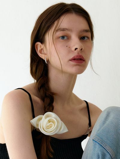 OVLA Rose Chou With Leaves Hair Tie