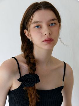 OVLA Rose Chou With Leaves Hair Tie_Black