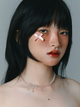 OVT-U Crystal Ribbon Necklace