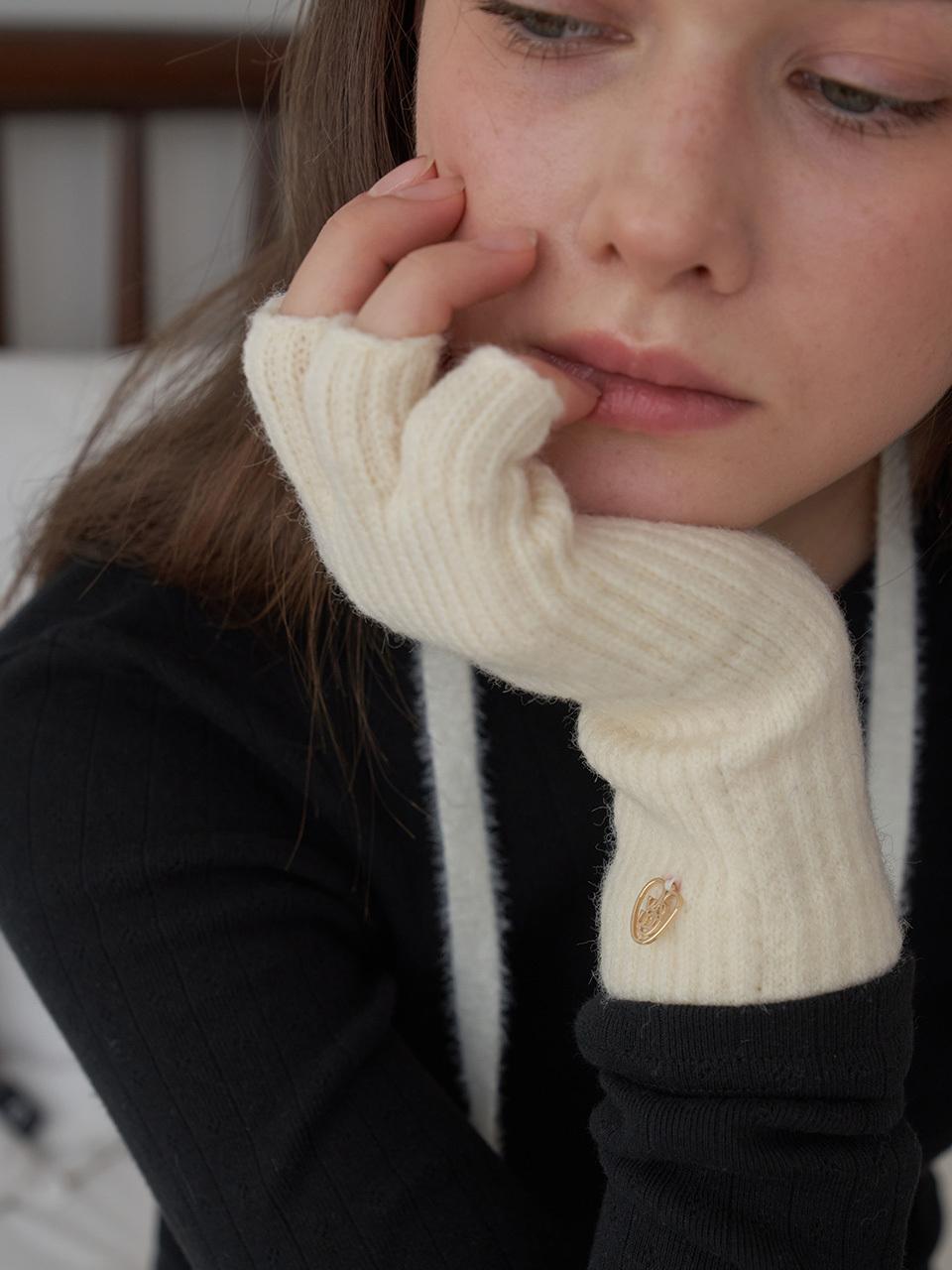 OVT-U Fluffy Two Way Gloves (4color)