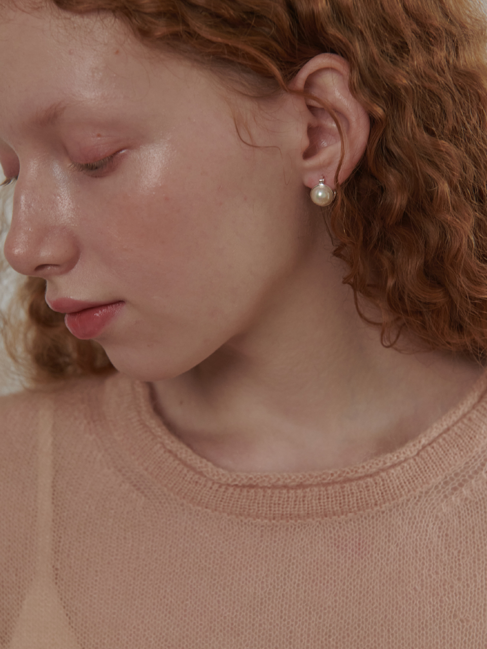 OVT-U Freshwater Pearl One Touch Ball Earring