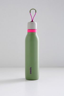 Owala Owala FreeSip Twist 24 oz Water Bottle in Neosage at Urban Outfitters
