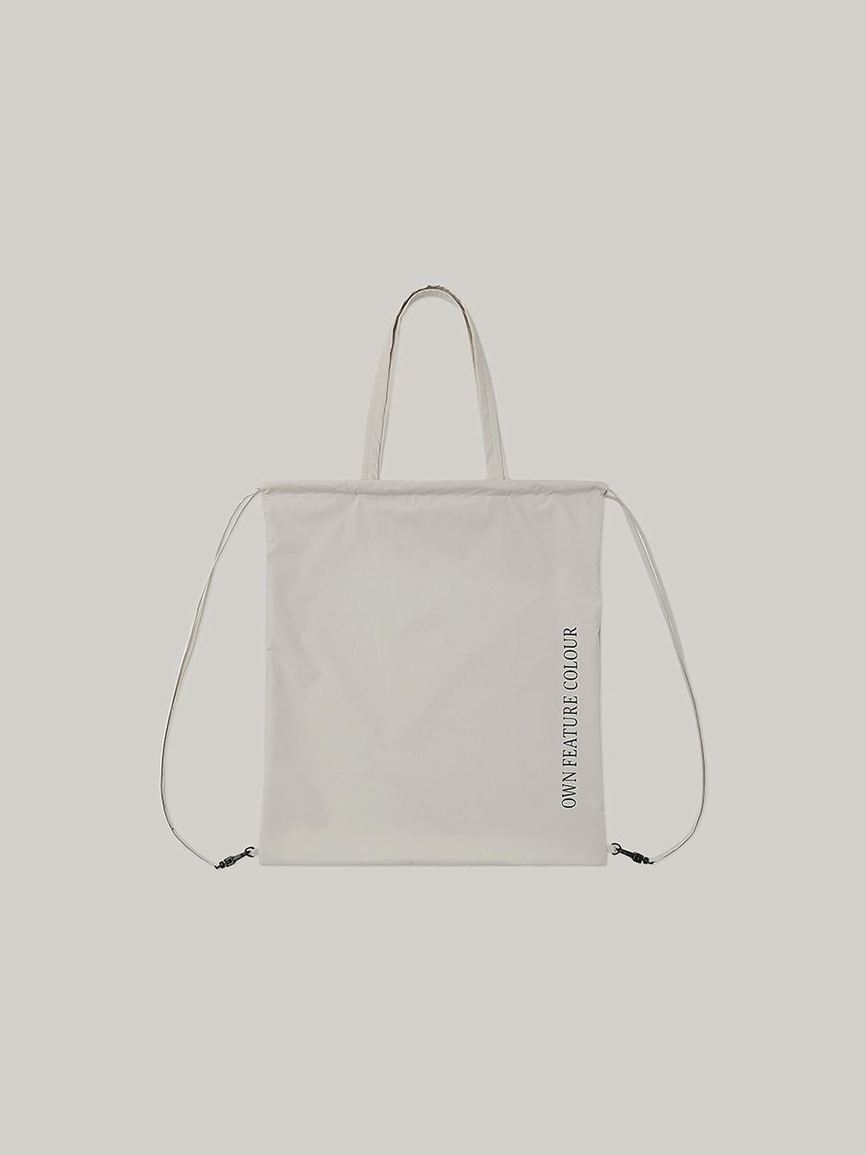 OWN FEATURE COLOUR.OFC Rain Cover String Bag (cloudy white)