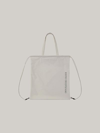 OWN FEATURE COLOUR.OFC Rain Cover String Bag (cloudy white)
