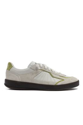 P448 P448 Marte Soccer Sneaker