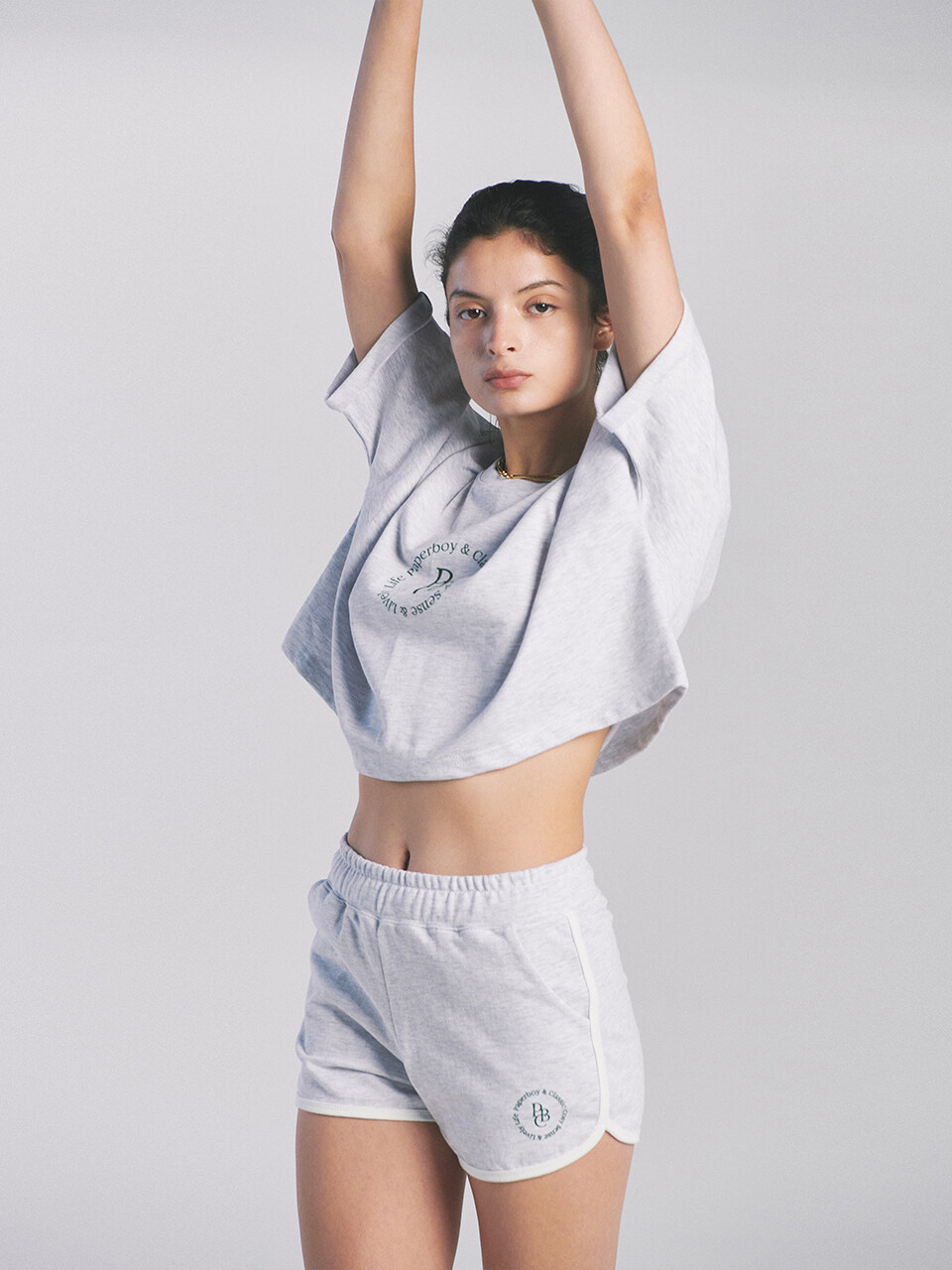 PaperBoy Woman Cozy Circle Dolphin Shorts [White Melange]