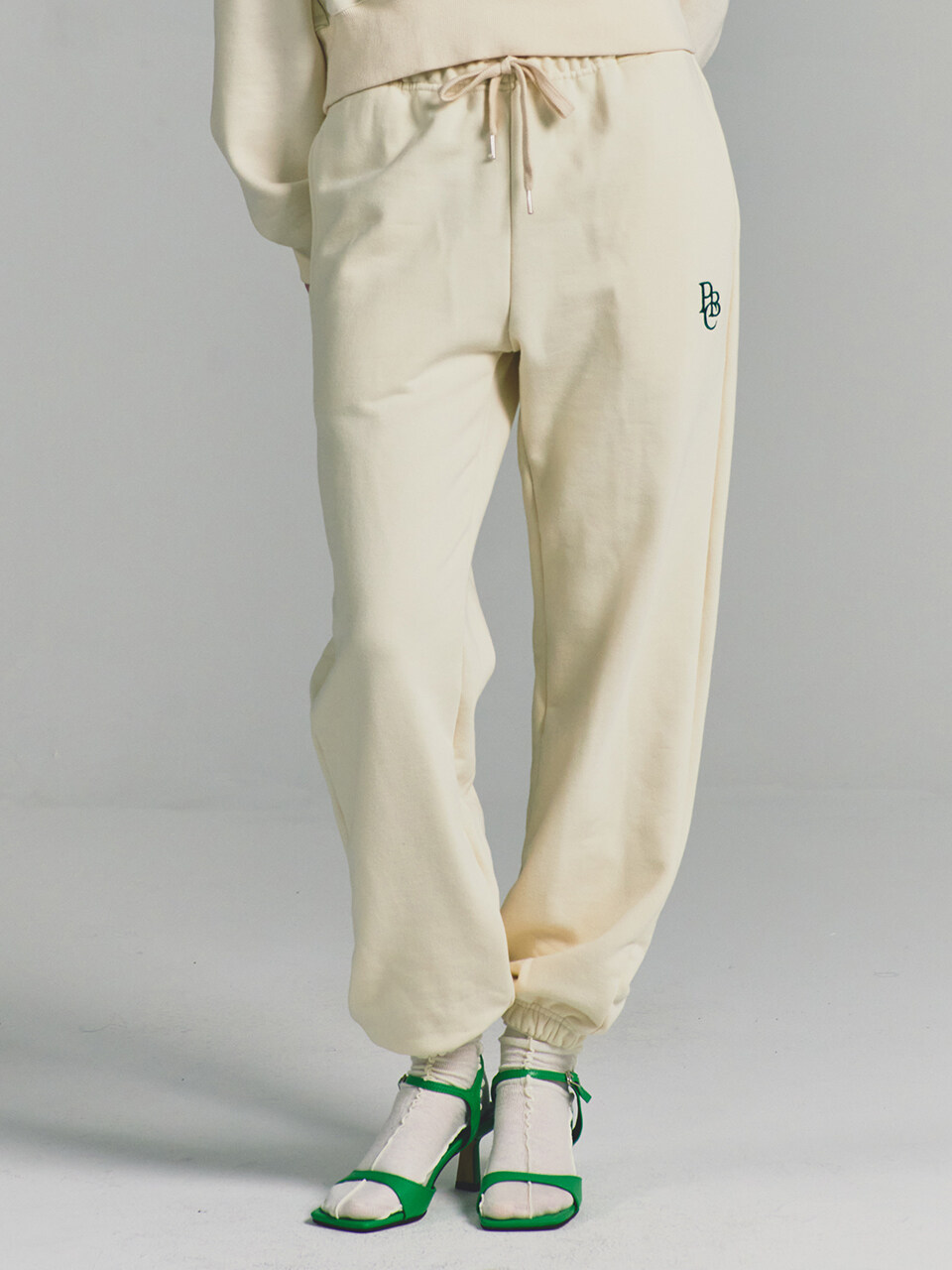 PaperBoy Womens PBC Sweatpants _ Cream