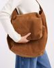 PASQ PASQ faux suede scoop top tote in tan-Brown - 3