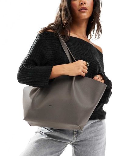 PASQ PASQ textured twin straps tote bag with creased front details in gray