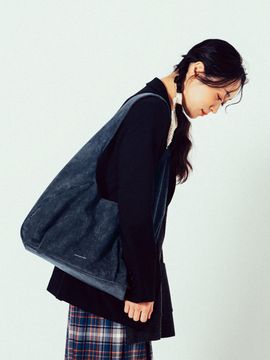Paul's Boutique Triangle Shape Vegan Suede Hobo Bag [2colors]