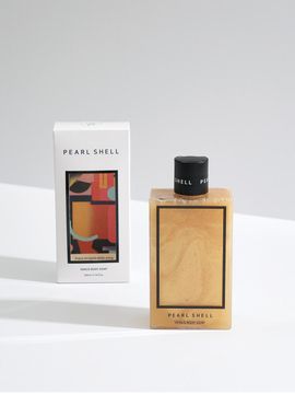 PEARL SHELL Gold-infused Plant-based Moisturizing Body Soap
