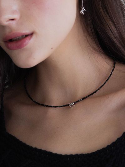 pearlymore Ribbon Point Black Choker Necklace