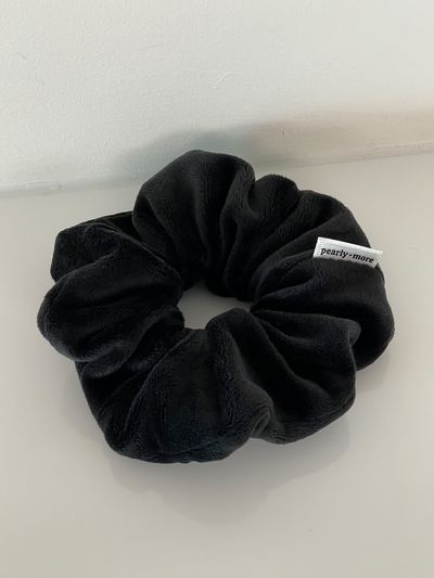 pearlymore Velvet Black Scrunchie
