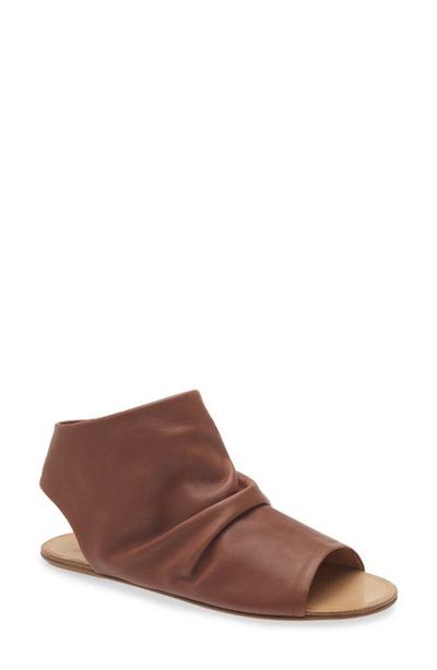 Pedro Garcia Pedro Garcia Pelaya Sandal