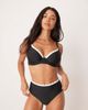 Peek & Beau Peek & Beau underwire bikini top with contrast scallop edges in black - 2