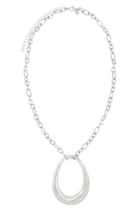 Petit Moments Petit Moments Delia Oval Pendant Necklace
