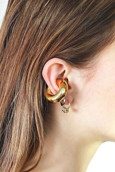 Petit Moments Petit Moments Ear Cuff in Gold, Women's at Urban Outfitters
