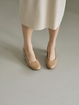 PICCADILLY Classic Mid Heel Pumps [beige]
