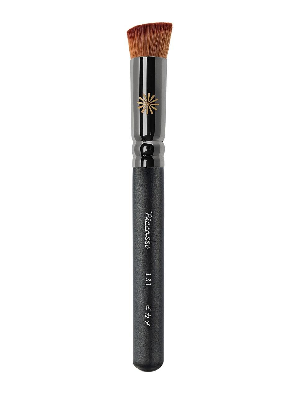 Piccasso 131 foundation / blusher