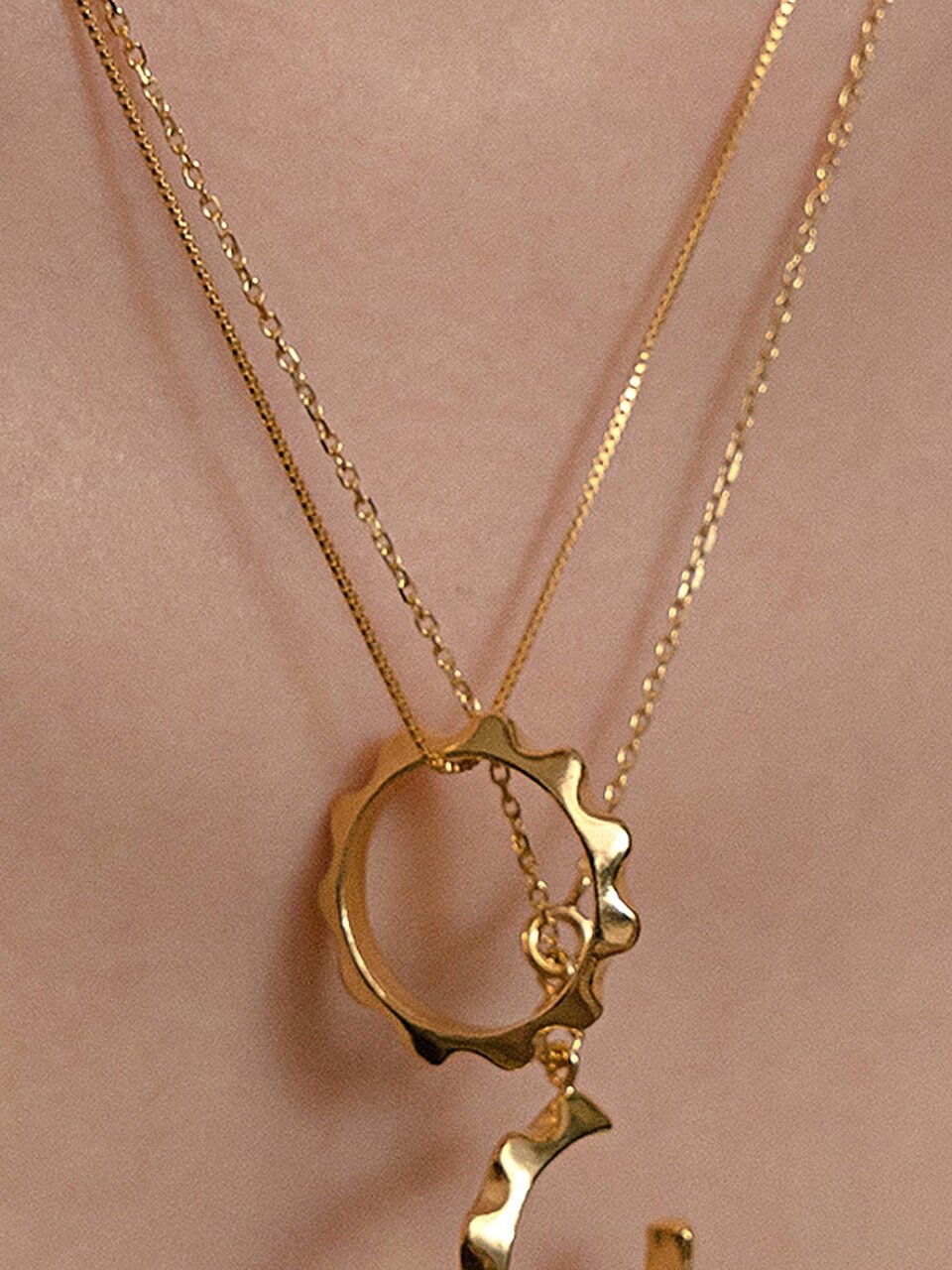 PICOMENT Bony Circle Necklace