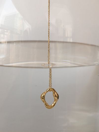 PICOMENT Floating Circle Necklace - Gold