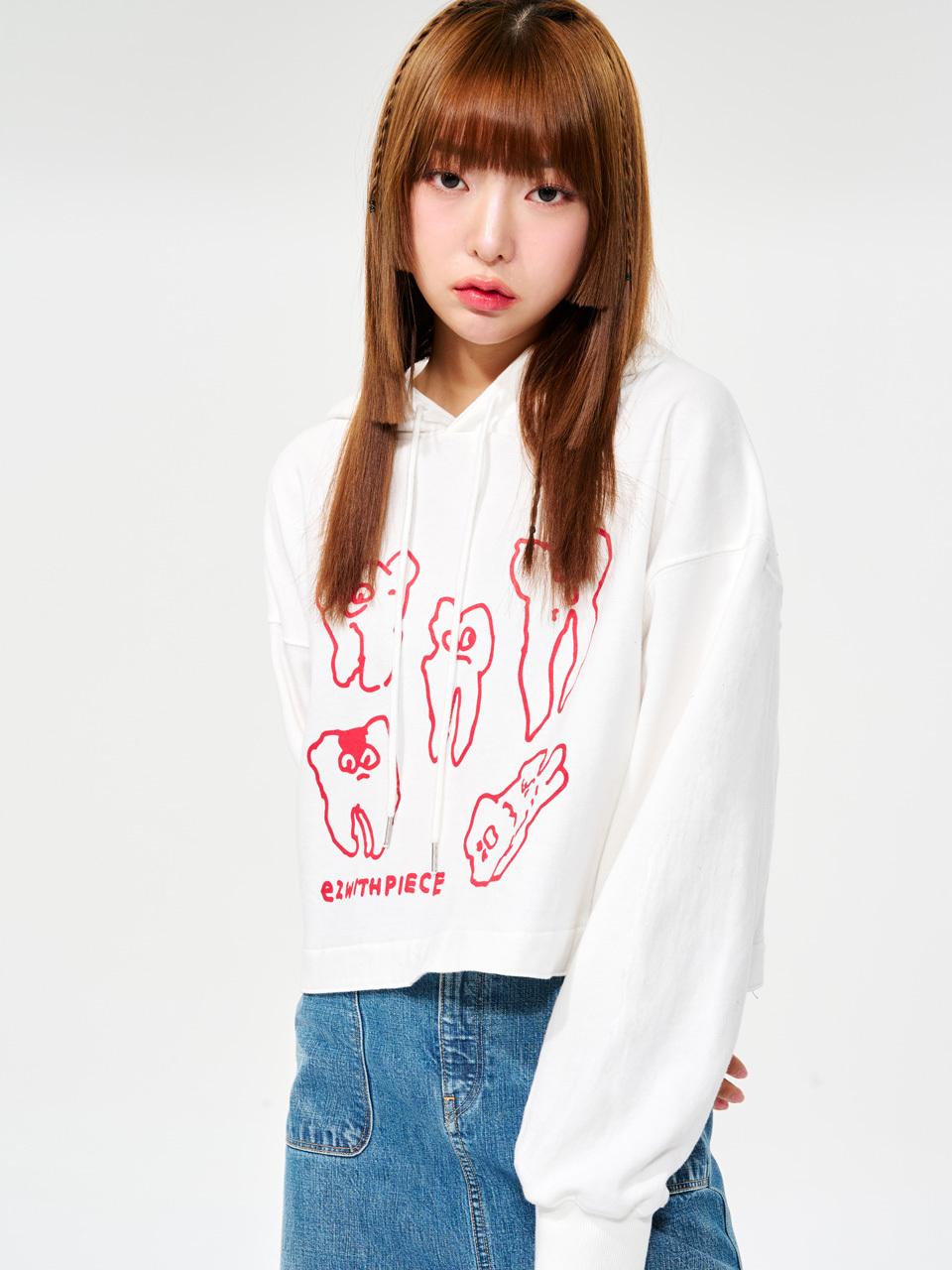 PIECEMAKER Teeth Cropped Hoodie