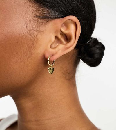 Pieces Pieces 18k plated earrings with heart drops in gold