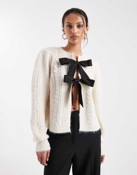 Pieces Pieces cable knit cardigan with constrast bow ties in cream-White