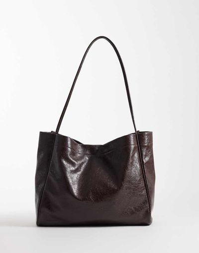 Pieces Pieces crinkle patent faux leather bag in chocolate brown