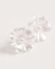 Pieces Pieces floral stud earrings in pearly white - 2