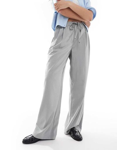 Pieces Pieces high waist drapey wide leg dad pants in medium heather gray