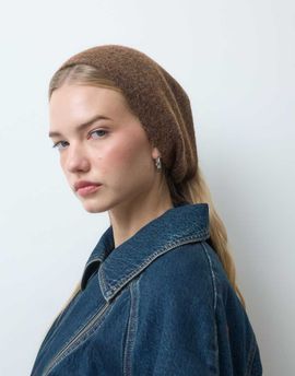 Pieces Pieces knitted tie bonnet in chocolate brown