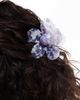 Pieces Pieces marbled effect daisy hair claw in blue - 3
