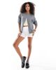 Pieces Pieces mini legging shorts in beige-White - 3