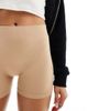 Pieces Pieces seamless mini legging shorts in beige-Neutral - 4