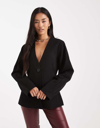 Pieces Pieces structured tailored blazer in black