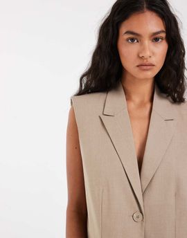 Pieces PIECES tailored longline vest in beige - part of a set-Neutral
