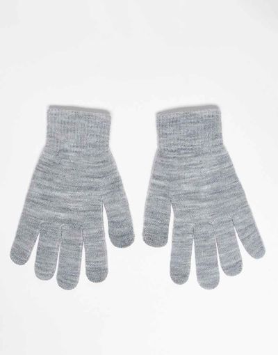 Pieces Pieces touch screen knit gloves in light gray