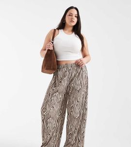 Pieces Plus PIECES Curve wide leg plisse pants in brown animal print