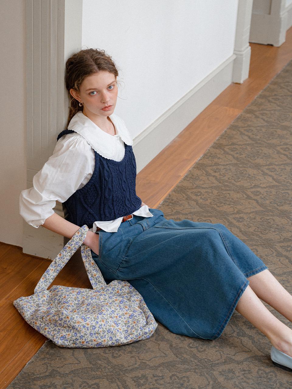 Pigment Small Flower Pattern Shoulder Bag (PBE03S-WACW001)