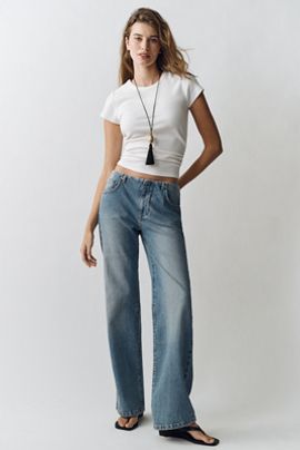 Pilcro Mid Rise Clean Waist Stovepipe Jeans