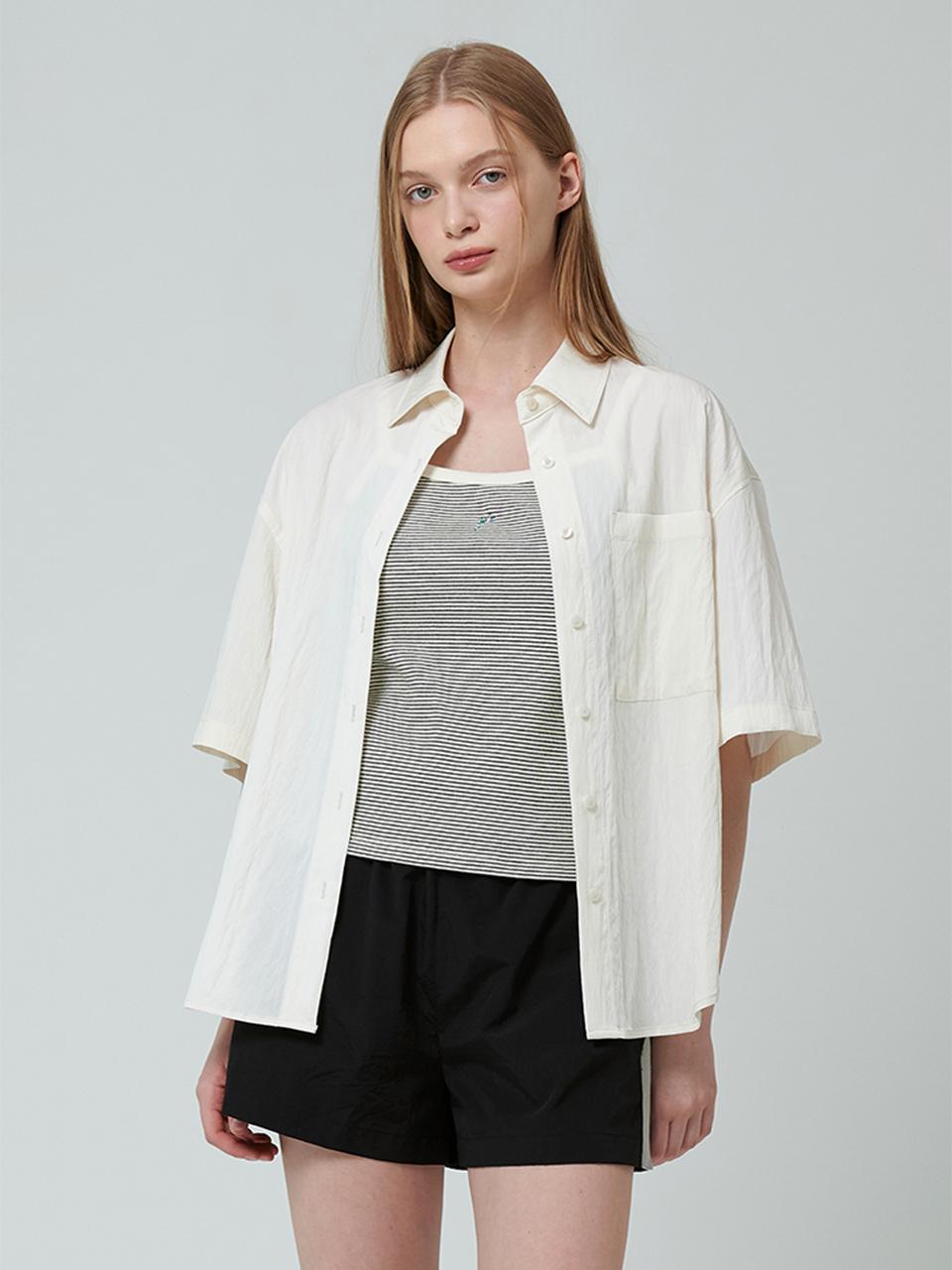 PINBLACK Crack Detail Semi-Overfit Half Sleeve Shirt