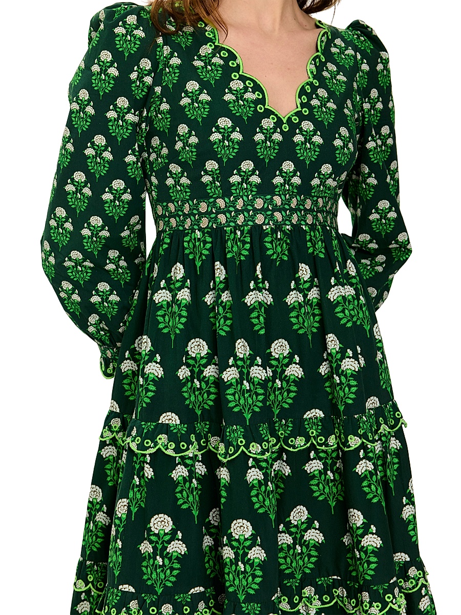 phoebe buffay green dress FRIENDS Color Mood Series: Phoebe in Green : r/howyoudoin